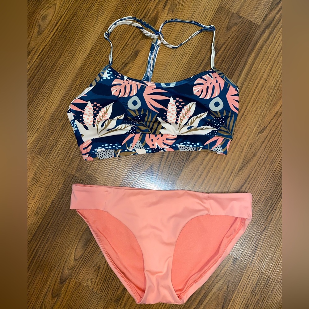 Senita Althetics swimsuit set